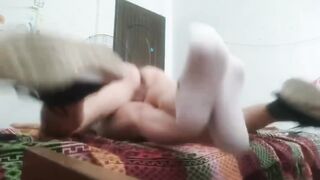 漂亮熟女 第一次看到大姐比较漂亮小伙毫不犹豫无套内射 就是四川妹子脾气有点大