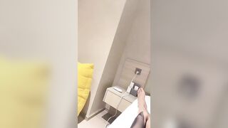 校花小萝莉【上篇】绝对极品！首次和小男友操逼，3小时激情，拉着双马尾后入，连体网袜自慰无毛粉穴