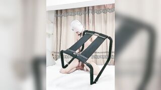 牛逼表弟爆草婊骚【中篇】全程露脸69口交舔逼玩弄大鸡巴，舔菊花好刺激，大鸡巴各种爆草抽插，浪叫呻吟表