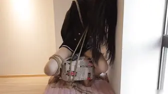捆绑学生妹子炮机强制高潮