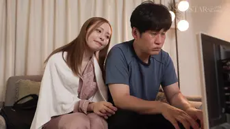 START-471 [无码中文字幕]配送中NTR 新婚人妻跟着已婚老司机送货途中 在车里被强行侵犯了 小仓由菜