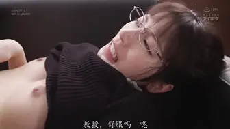 IPX-352 [无码中文字幕] 喜欢中年男的文学系美少女，在中登无法动弹的情况下，慢慢的、黏腻的对他进行痴女式挑逗调教 - 楓カレン